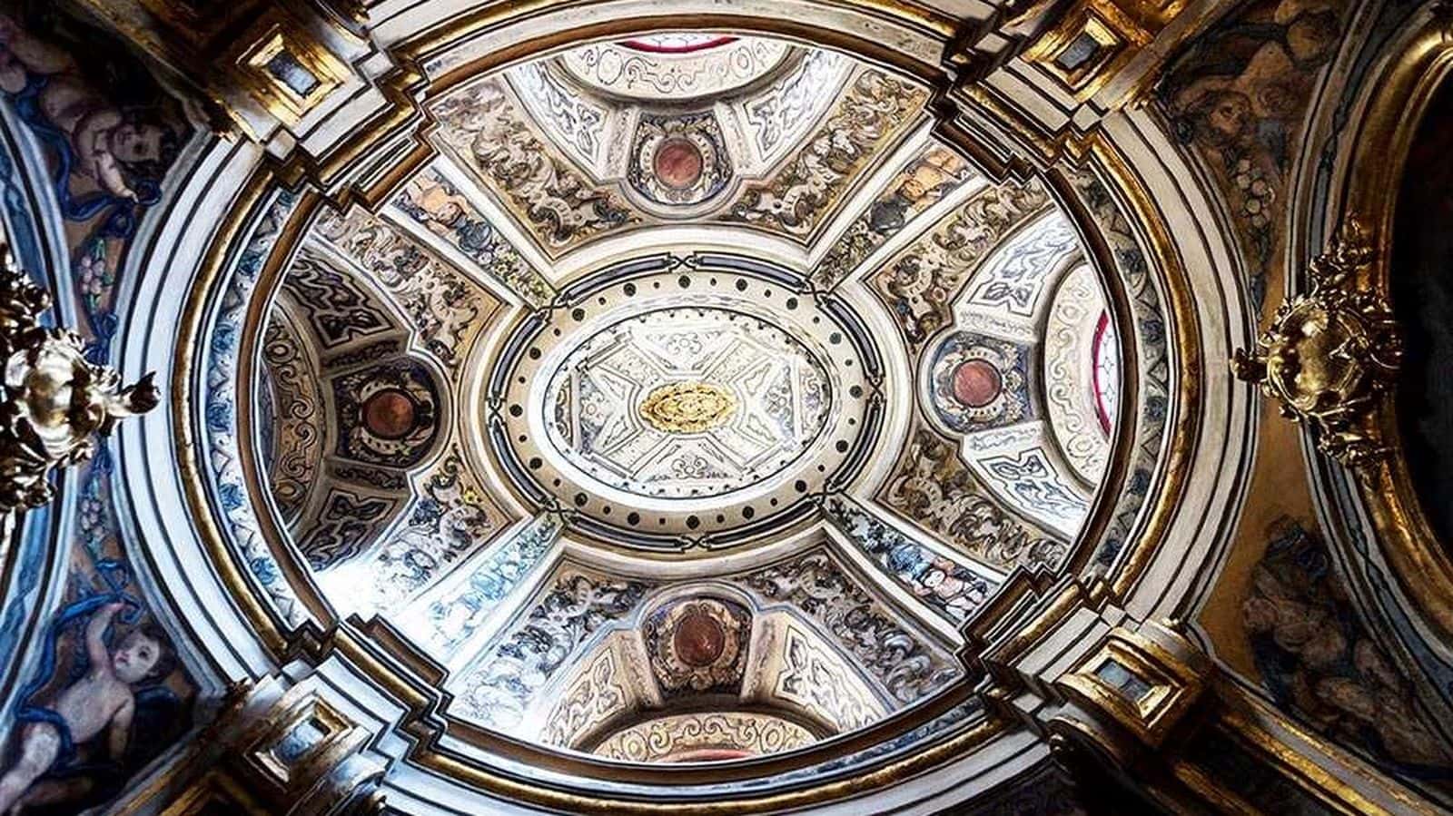 Visitas nocturnas a la Iglesia del Salvador: La Huella de lo Sagrado y De Angelis