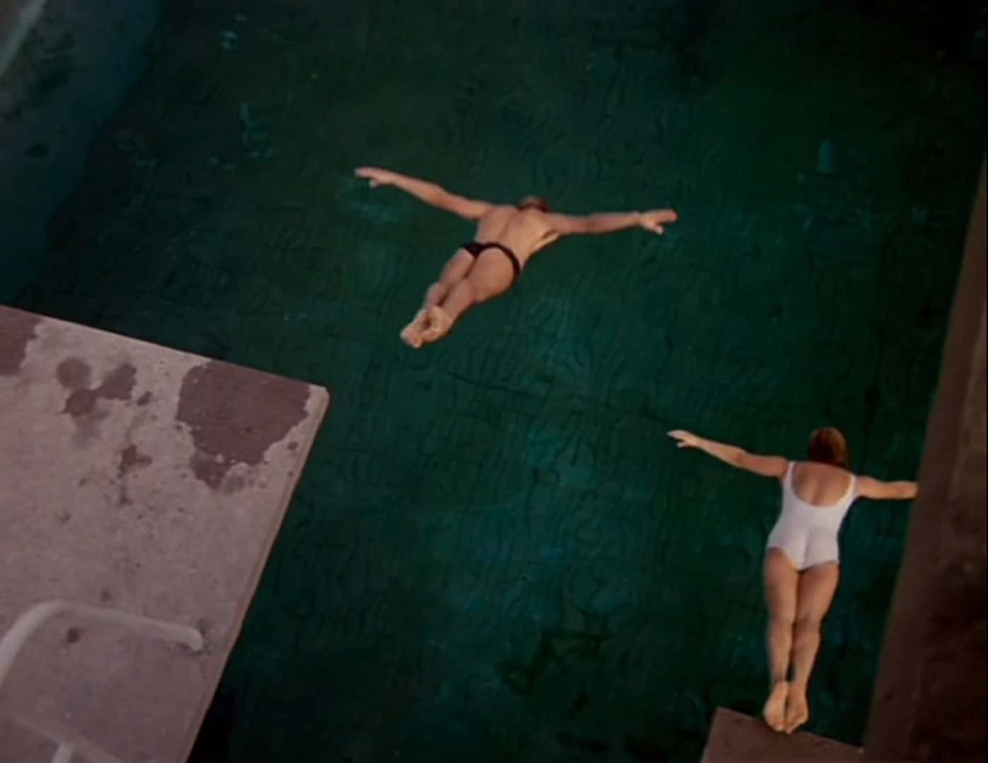 Binka Zheliazkova. La piscina