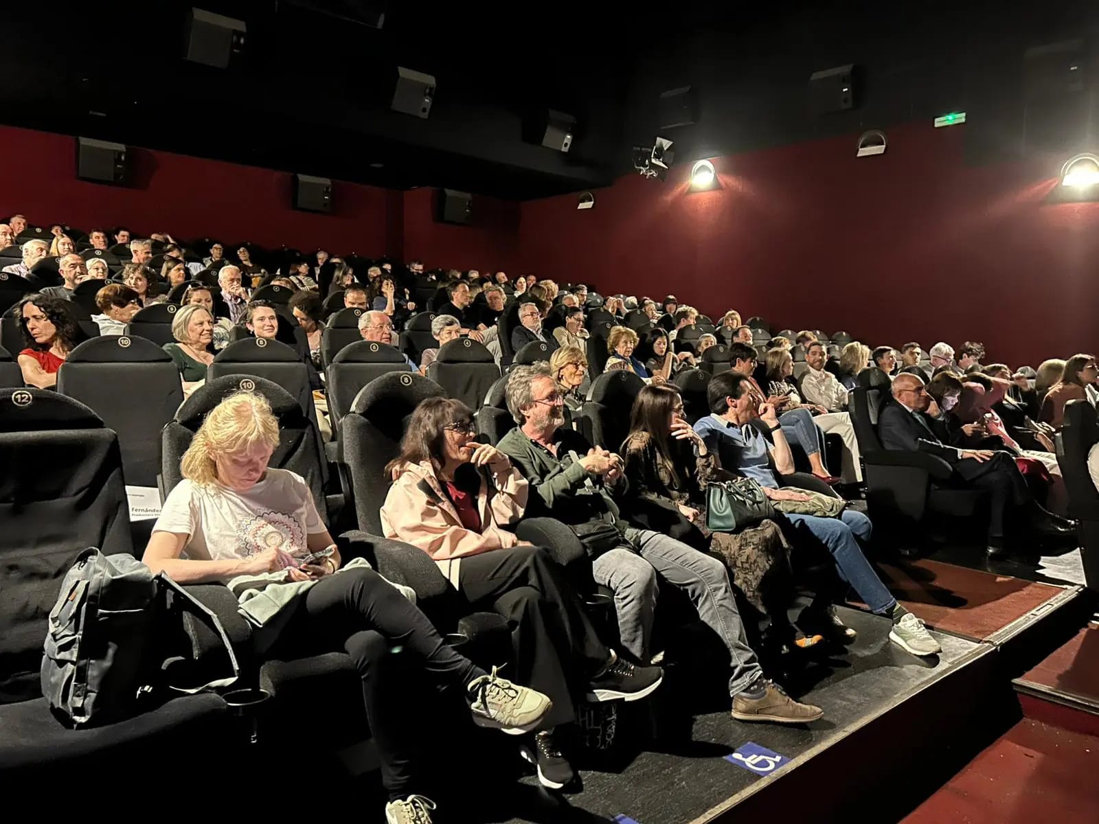 Proyección de la película Kraken: El libro negro de las horas