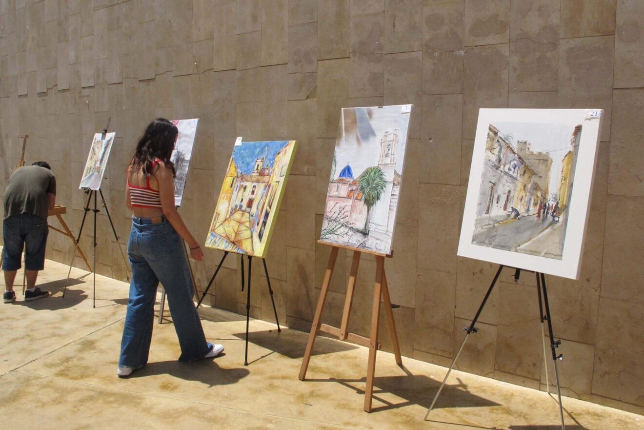 Exposición de obras del II Concurso Juvenil de Pintura Rápida Marina Alta