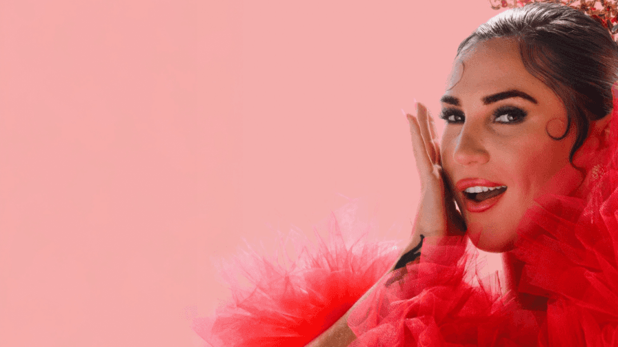 Laura Gallego - La última folclórica