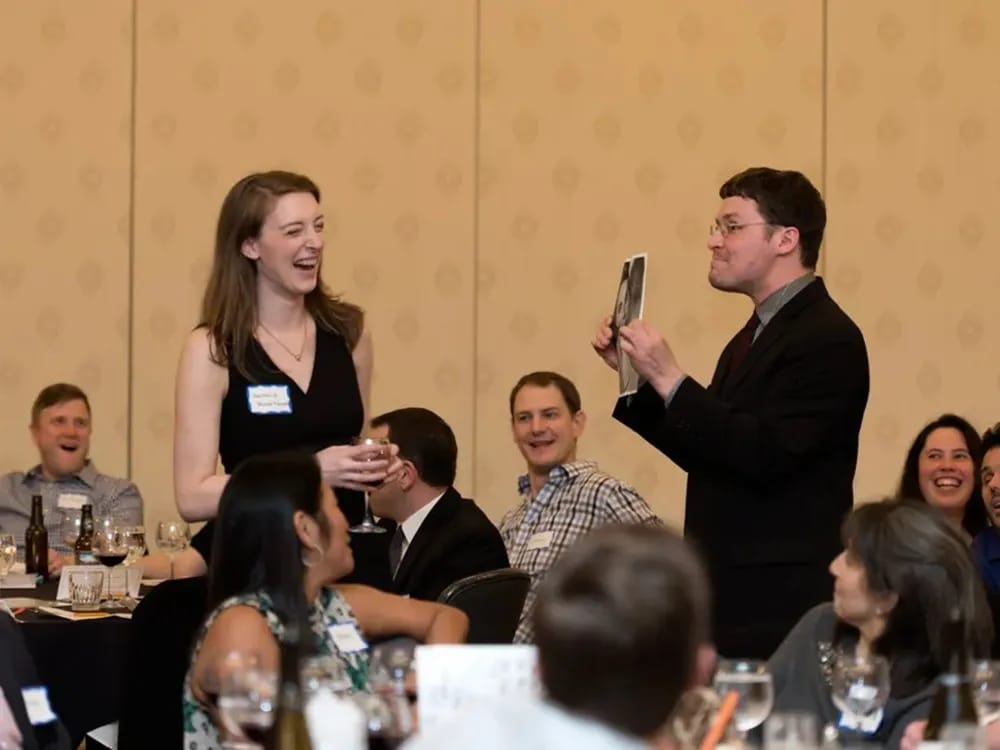 Dinner Detective Murder Mystery Dinner Show