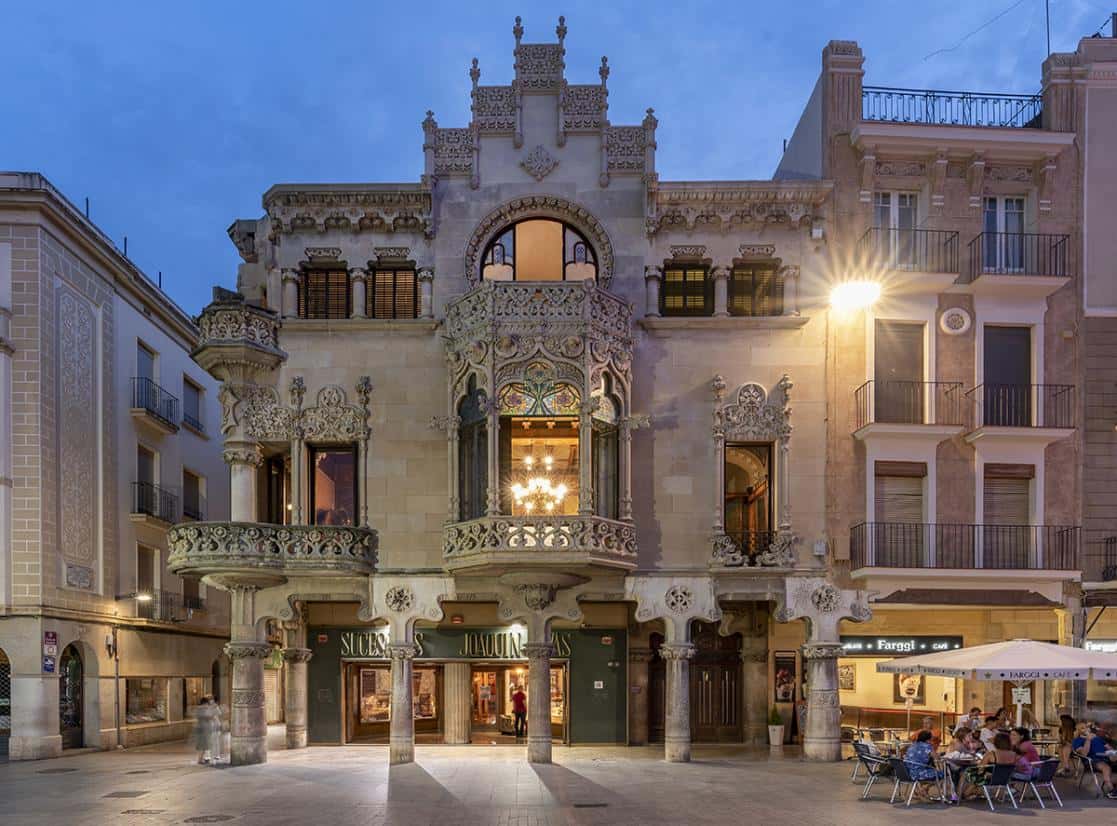 Inauguración de la torratxa de la Casa Navàs: El retorn d'un símbol