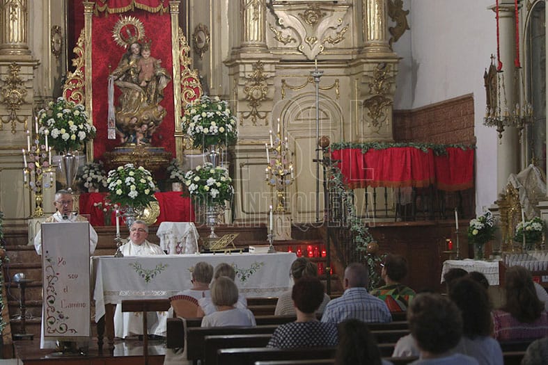 Víspera y función por la Virgen del Carmen