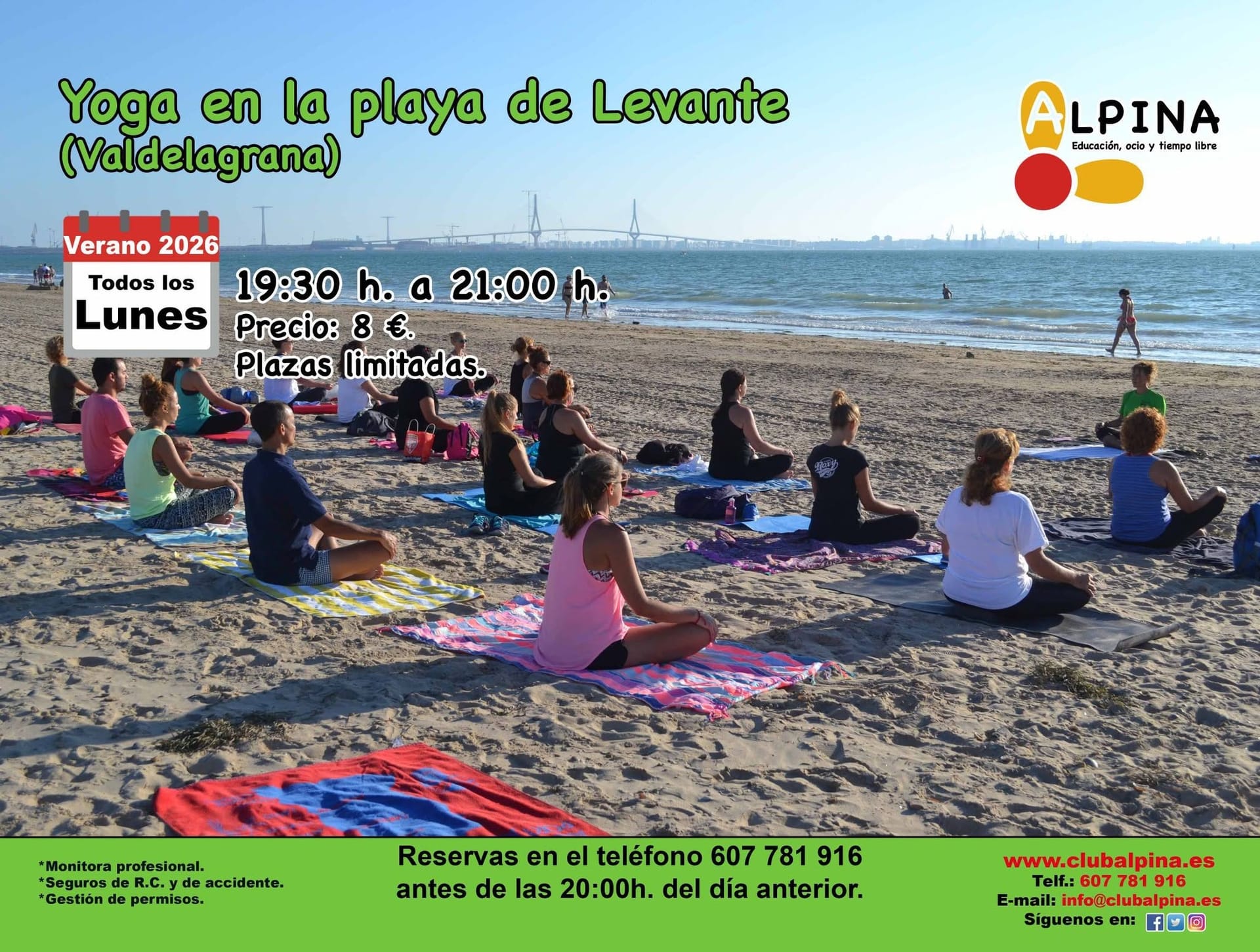 Taller de Yoga en la playa
