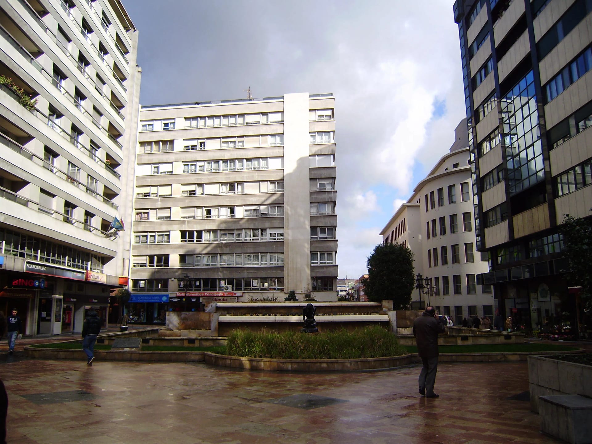 Guía de mercados y ferias de primavera en Oviedo