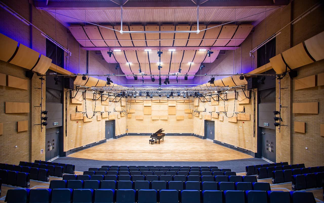 Three tribute shows at Thornden Hall this autumn