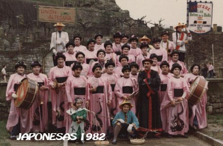 Cena carnavalera del Pollo Loco
