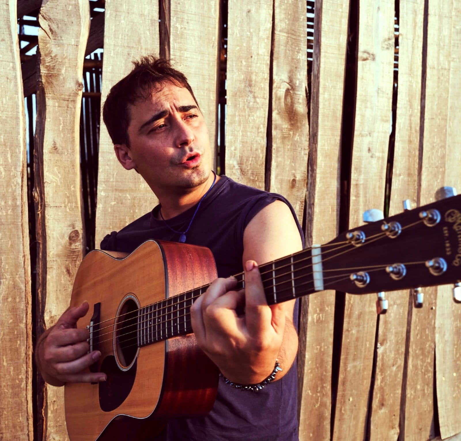 Alberto Fer en acústico