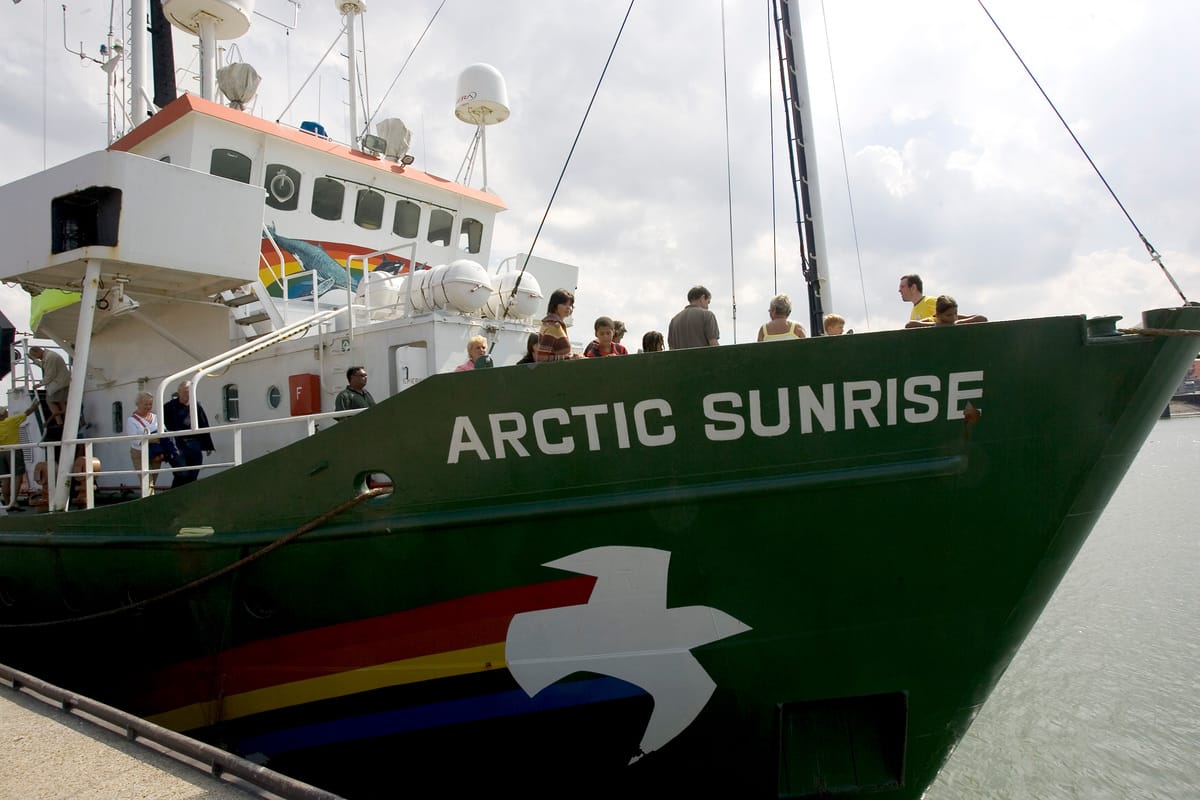 Encuentro con relatores de Naciones Unidas en el Arctic Sunrise