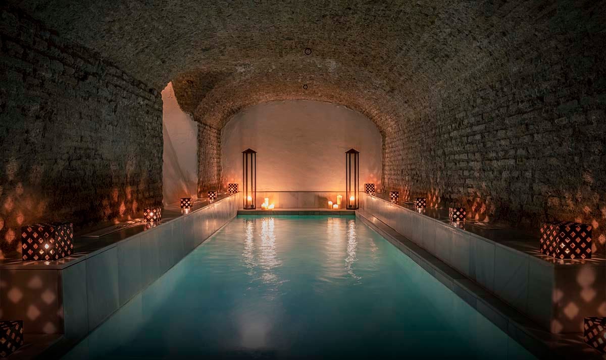 Baños árabes en Sevilla: relax, historia y flamenco