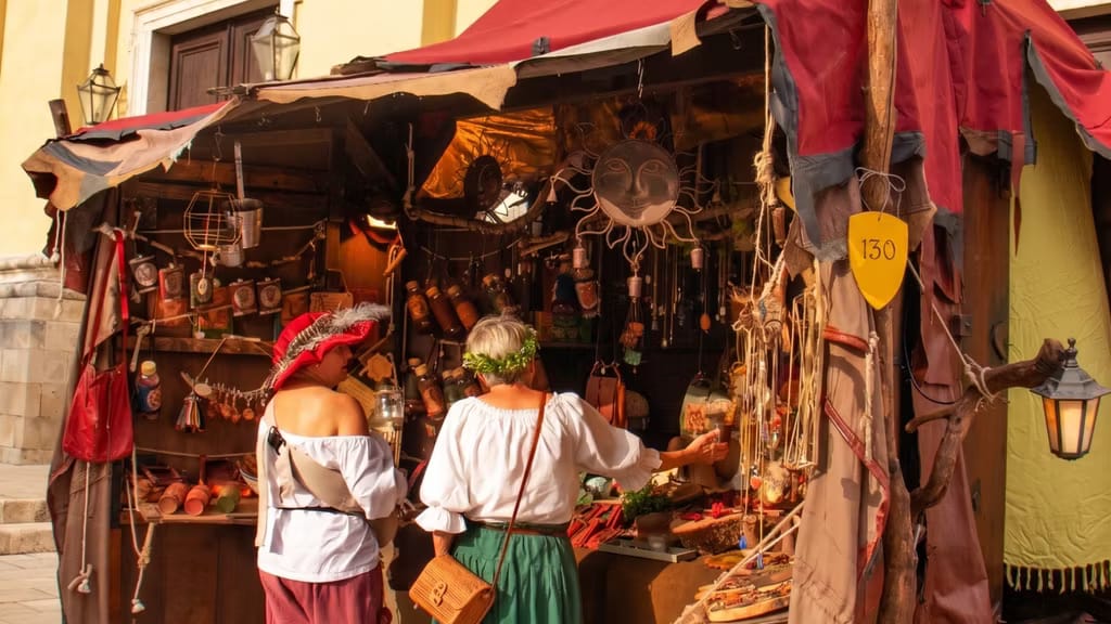 Mercadillo medieval de Torremolinos en familia