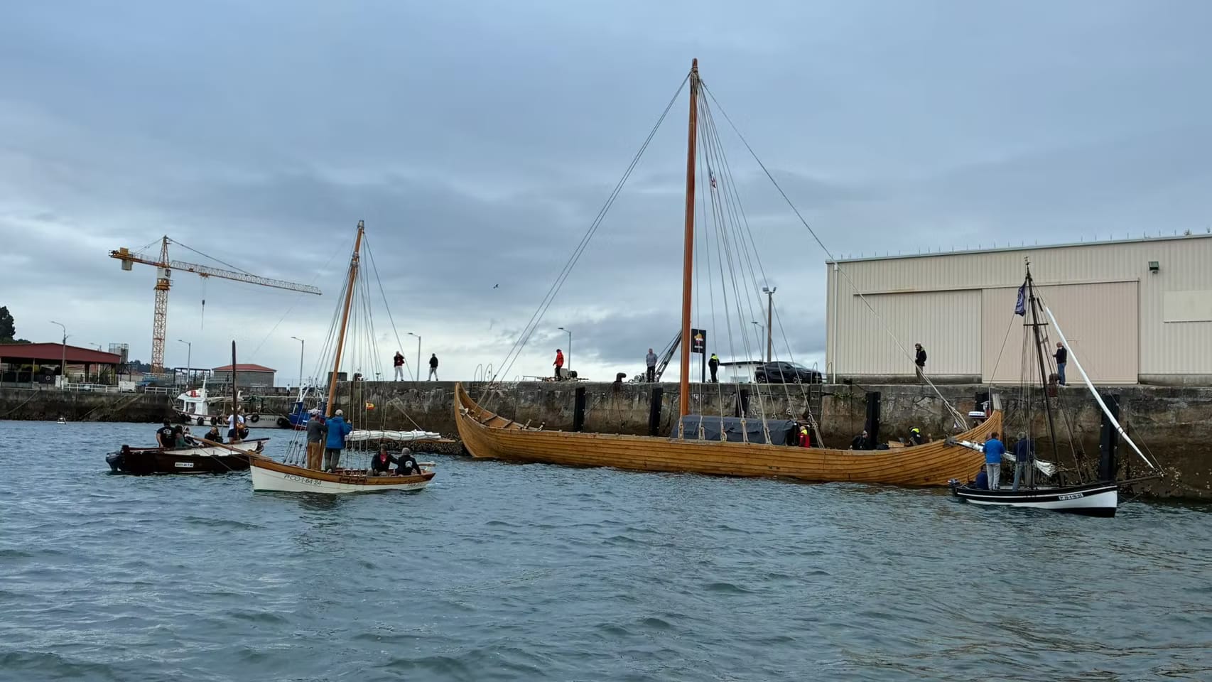 Un drakkar vikingo atraca en Sada este fin de semana