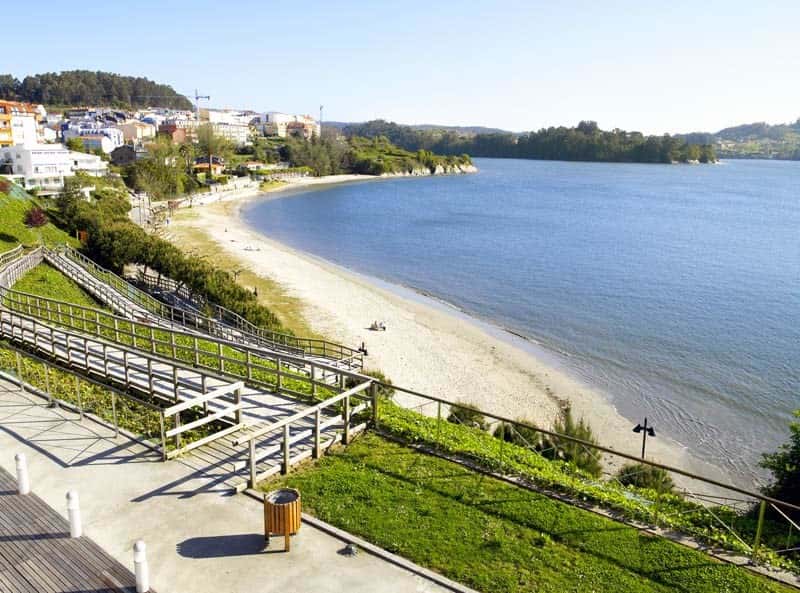 Guía de playas caninas cerca de Pontevedra para este 2026