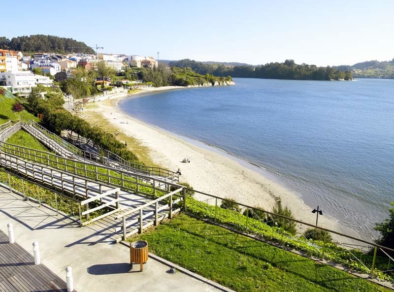 Guía de playas caninas cerca de Pontevedra para este 2026