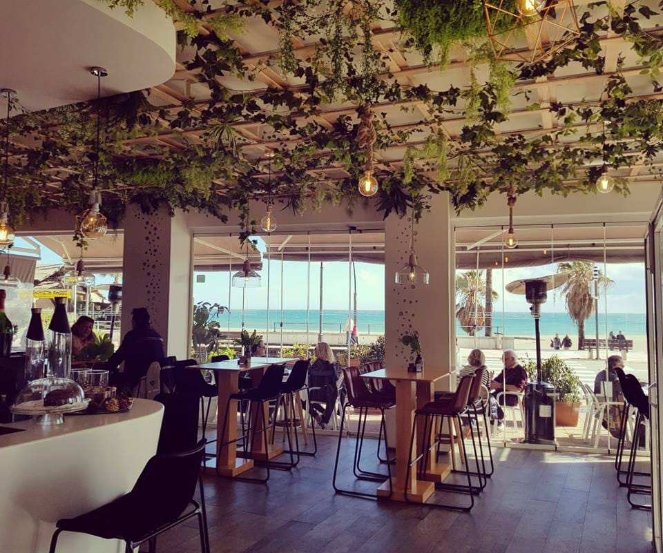 La Bulla Gastrobar: fusión frente al mar de Estepona