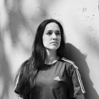 Rojaba. Emakumeak gerren artean