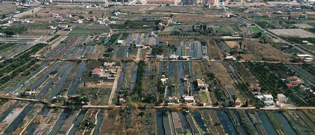 El tren turístico de Castellón estrena ruta por la Marjalería
