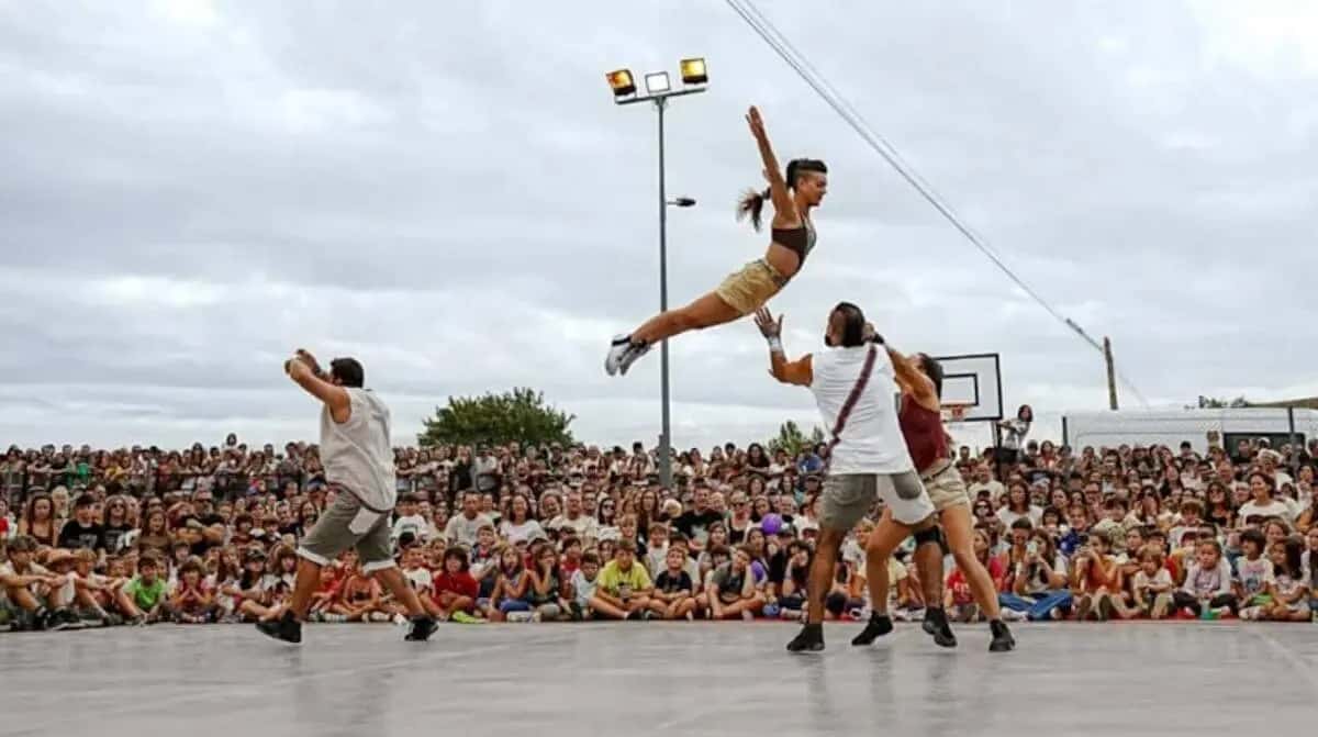 Rataplán: el teatro de calle que llenó Barakaldo