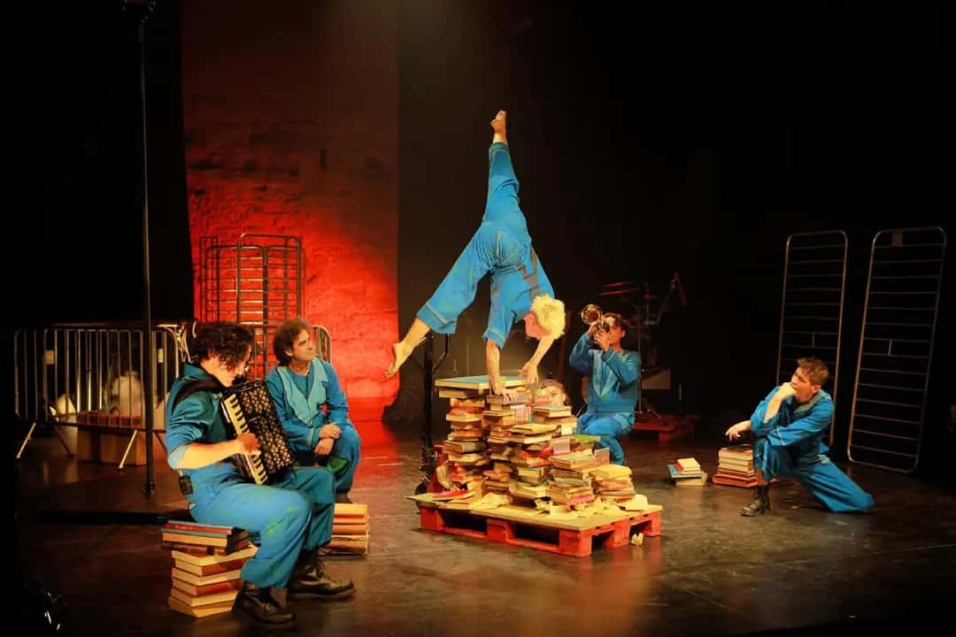 Cirktober arranca en Sevilla con circo contemporáneo