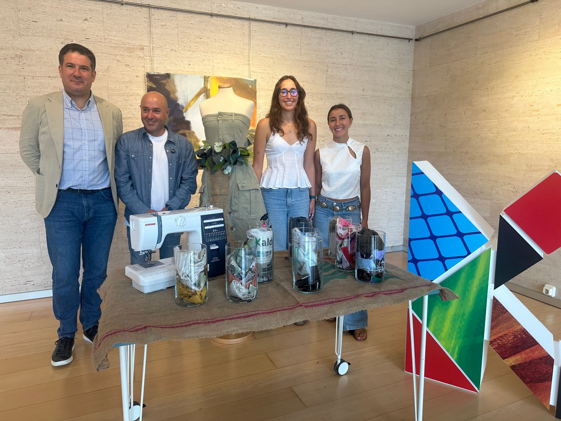 Barakaldo Josten: tres diseñadoras ganan la final