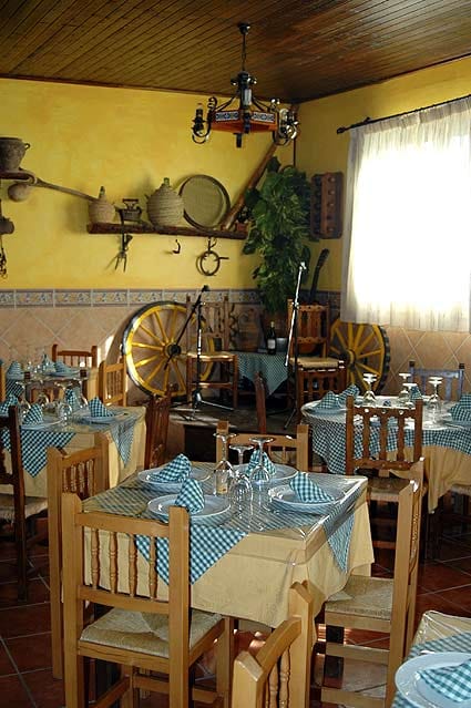 El Canillero: tapeo casero en la calle Herreros