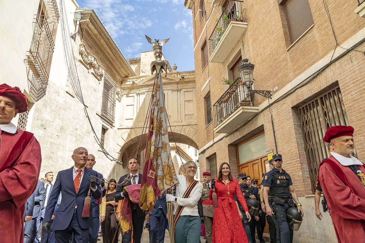 Procesión cívica del 9 d'Octubre