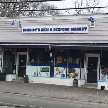 Fresh Fish and Latin Deli Eats at Schmidt's Seafood