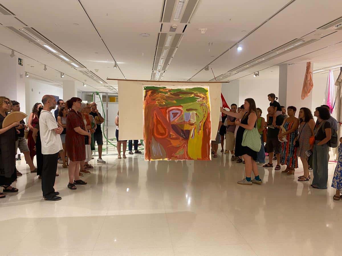Visita guiada a la exposicion Politiques del retard. Arribar a destemps