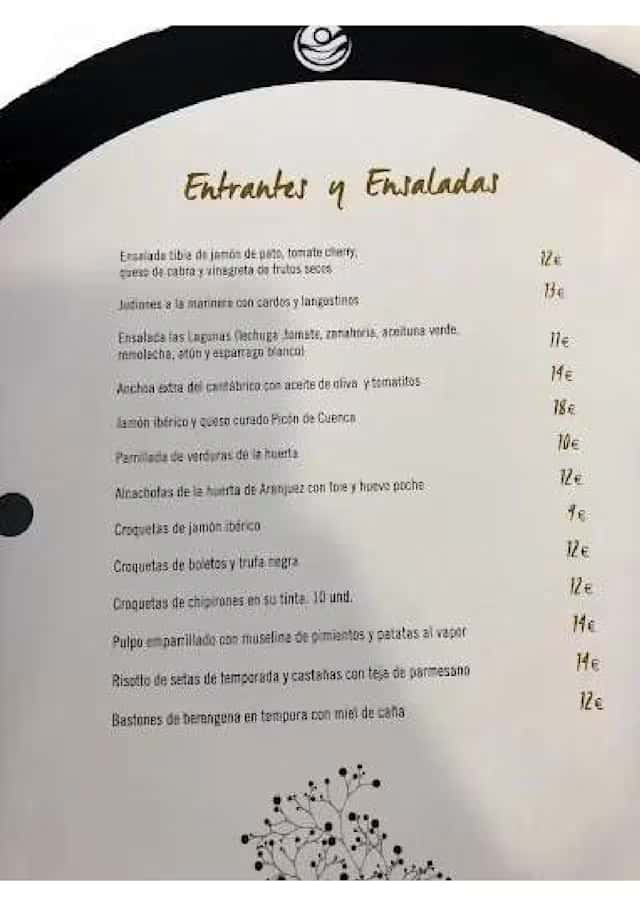 Restaurante Las Lagunas: comer junto a una laguna
