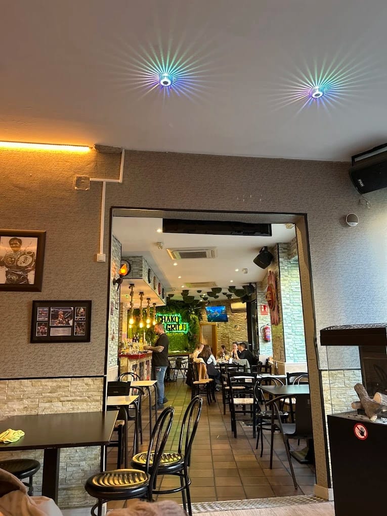 Chako Grill & Brunch: hamburguesas a la parrilla en Torrejón