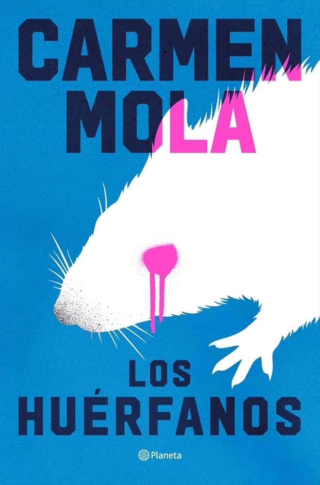 Carmen Mola presenta 'Los huérfanos'