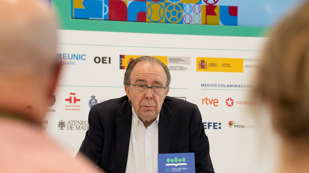 Conferencia inaugural del Tricentenario del Teatro Crítico Universal
