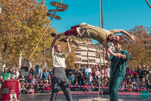 La dragona Quimera abrió el Off Romà en Sagunto