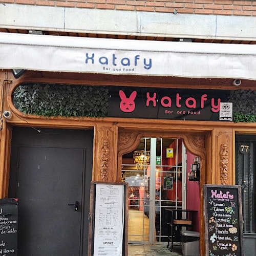 Xatafy: cocina casera y karaoke en el centro de Getafe