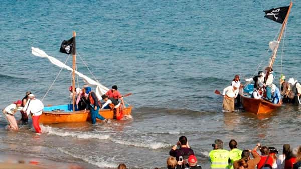 El Desembarco Pirata vuelve a Almerimar este agosto