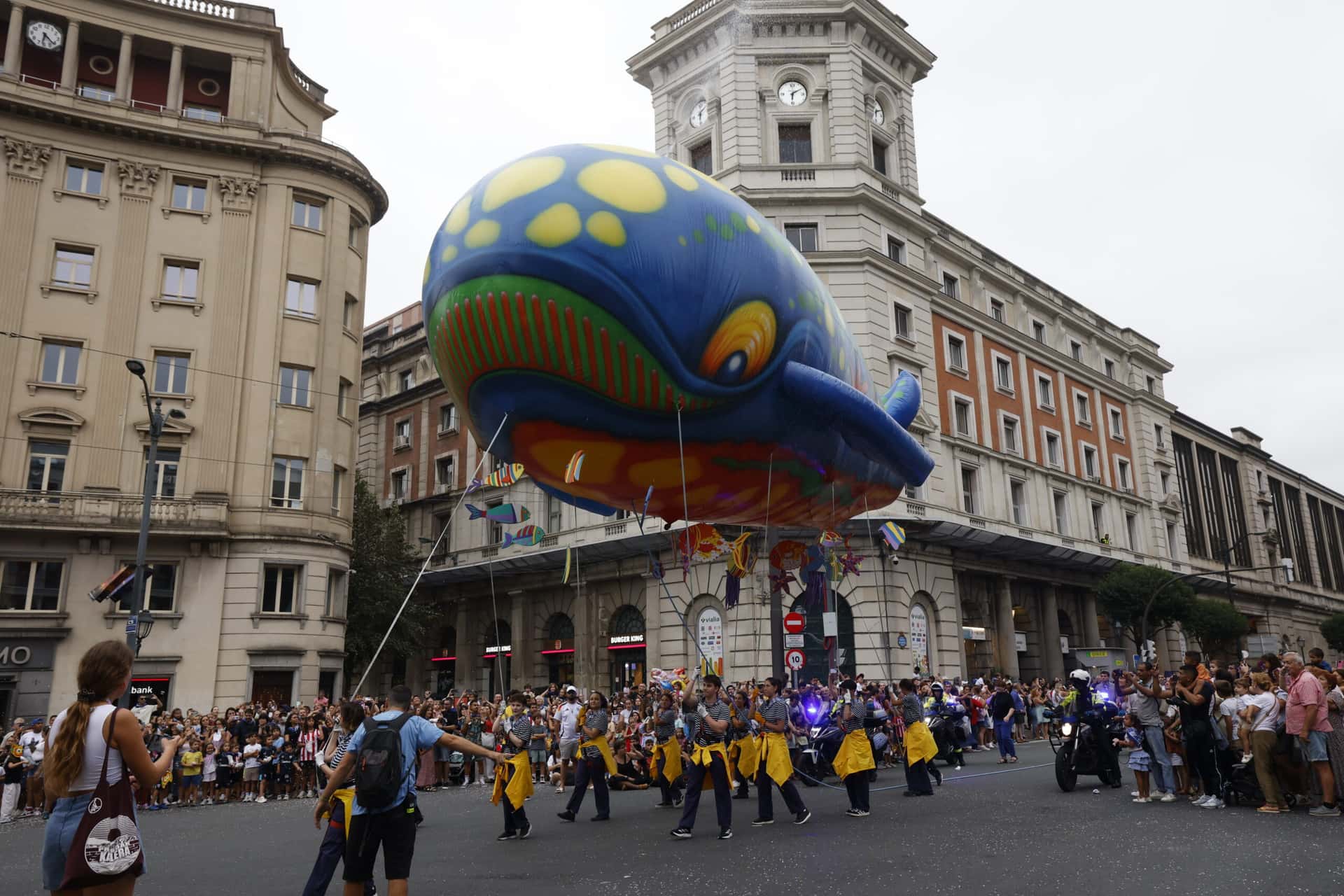 Desfile de la Ballena en Aste Nagusia
