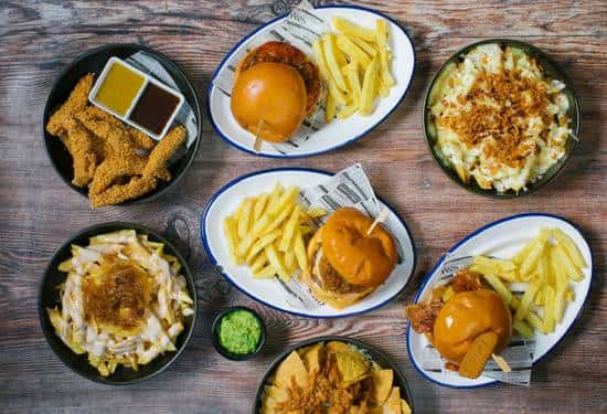 Las Lanzas Burger Bar: hamburguesas caseras en Fuenlabrada