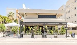 Marina Playa: paellas y cocina mediterránea en Dénia