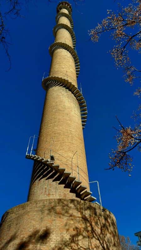 La chimenea de Terrassa cumple 70 años de récord
