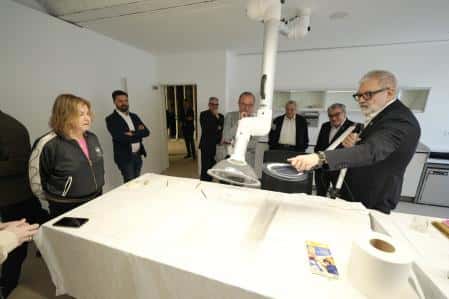 Visita comentada a la exposición Raíces y Horizontes