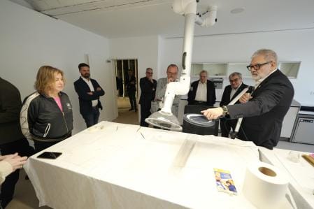 Visita comentada a la exposición Raíces y Horizontes