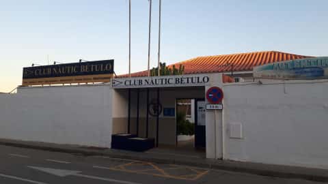 La Llarga 2026: 20 años de remo tradicional en Badalona