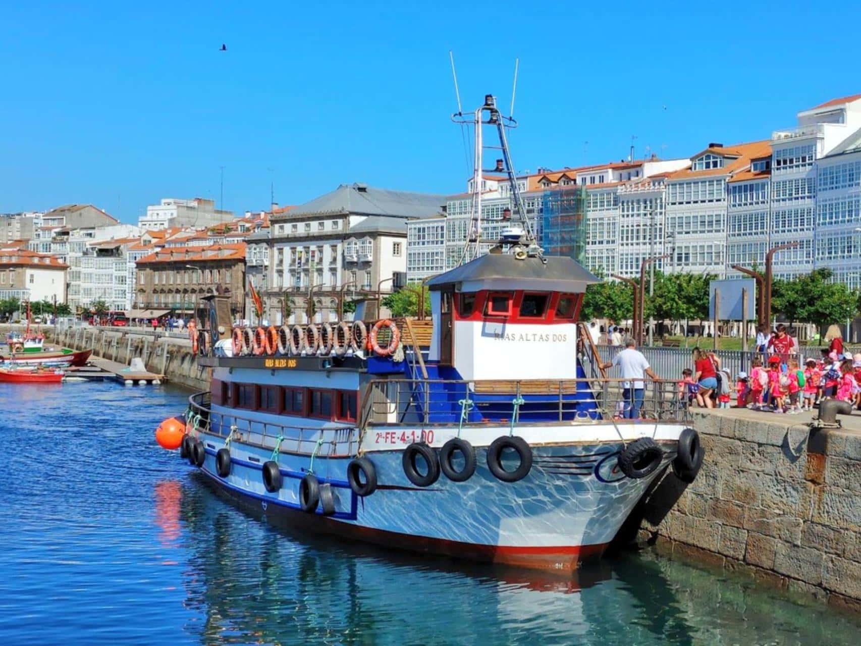 El Rías Altas Dos vuelve a navegar por A Coruña