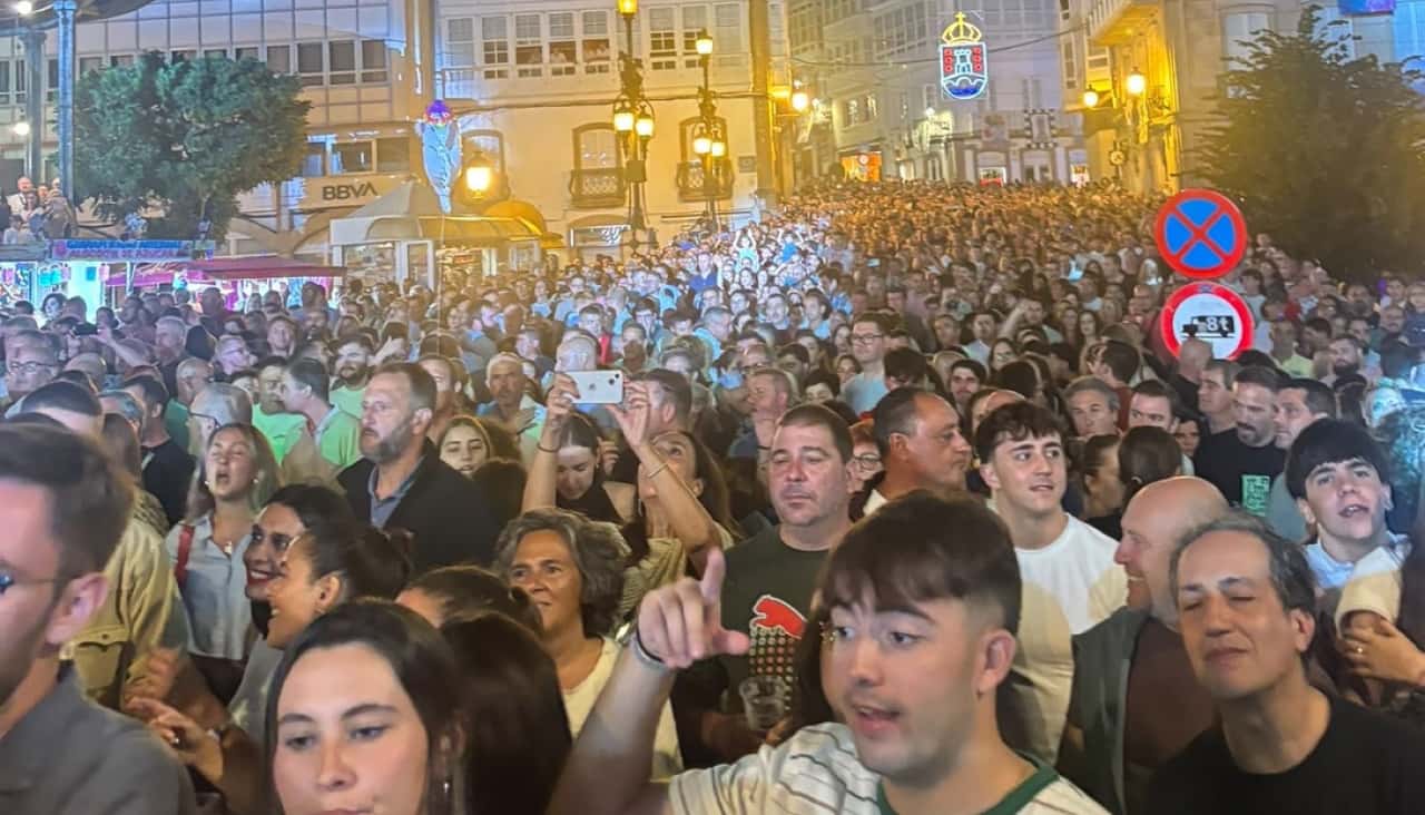 El Concierto Ciudad de Betanzos llenó la iglesia de Santiago