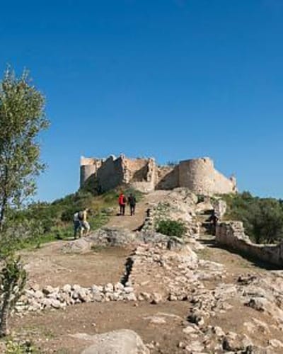 Visita guiada a las excavaciones del Castillo de Bairén