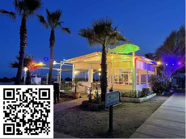 La Familia Beach Club, comer en Playa del Bombo