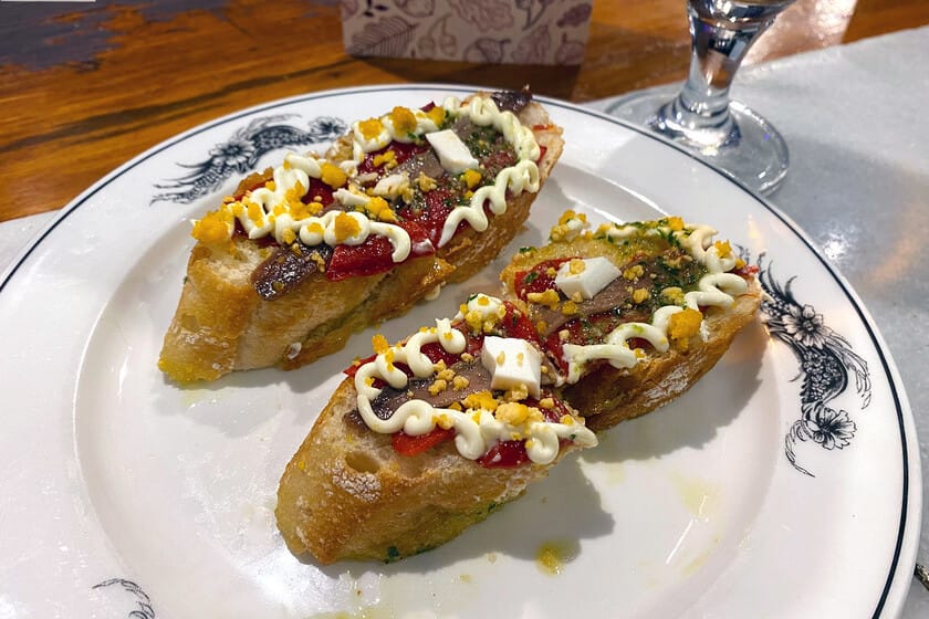 El Rincón de Luis Mari: pintxos clásicos en Vitoria