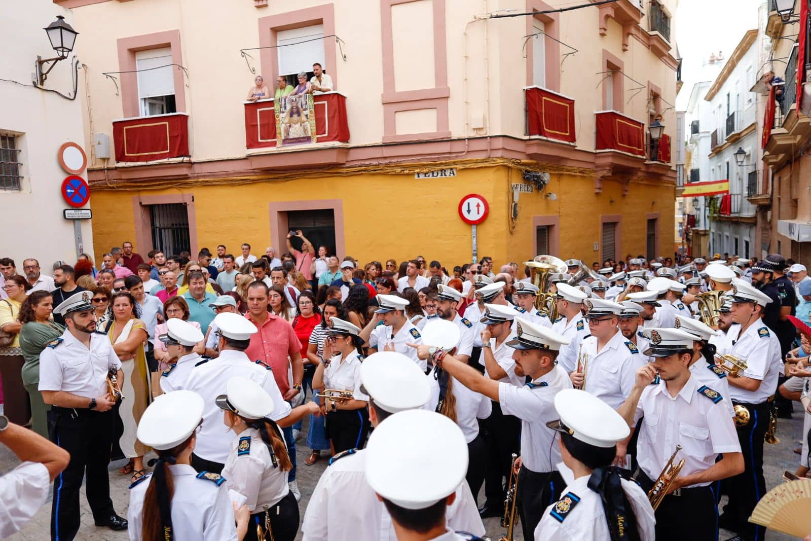 Macrobanda: más de 400 músicos por el centro de Cádiz