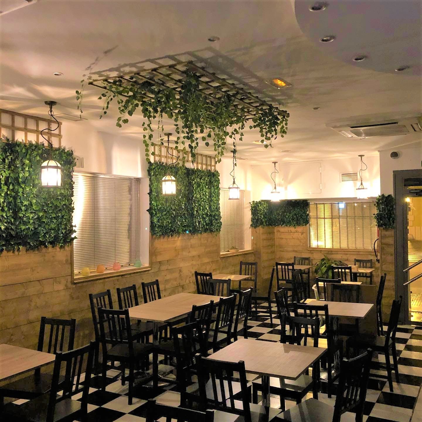 Restaurante Esmeraldas en Aranjuez: cocina fusión y huerta local